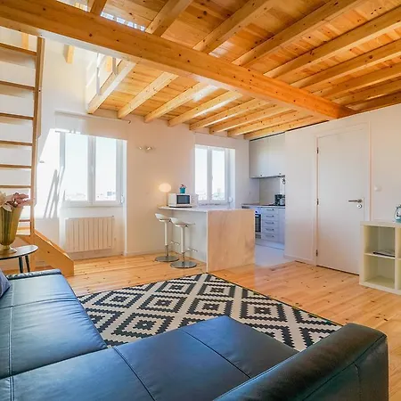 アパート Shortstayflat- Studio Duplex With Great View リスボン