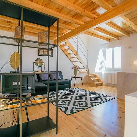 Shortstayflat- Studio Duplex With Great View リスボン